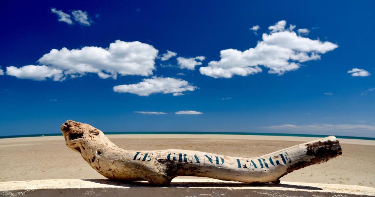 Hotel Le Grand Large Gruissan Buitenkant foto